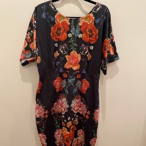 ASOS curve US14 tight pencil dress symmetrical printed dress